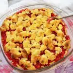 Gesundes-Crumble-Rezept-mit-Johannisbeeren Glutenfreier Johannisbeer-Streuselkuchen