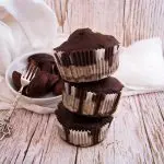 Schokomuffins-mit-Datteln Schokomuffins mit Datteln