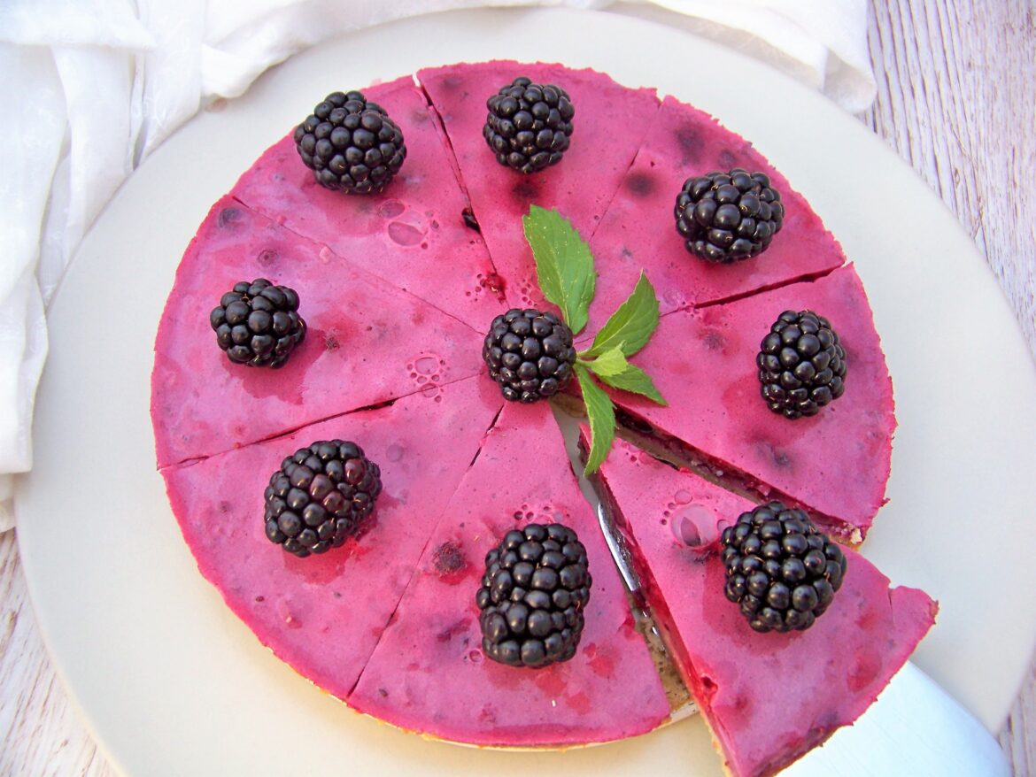 Sommerliche Beerentarte