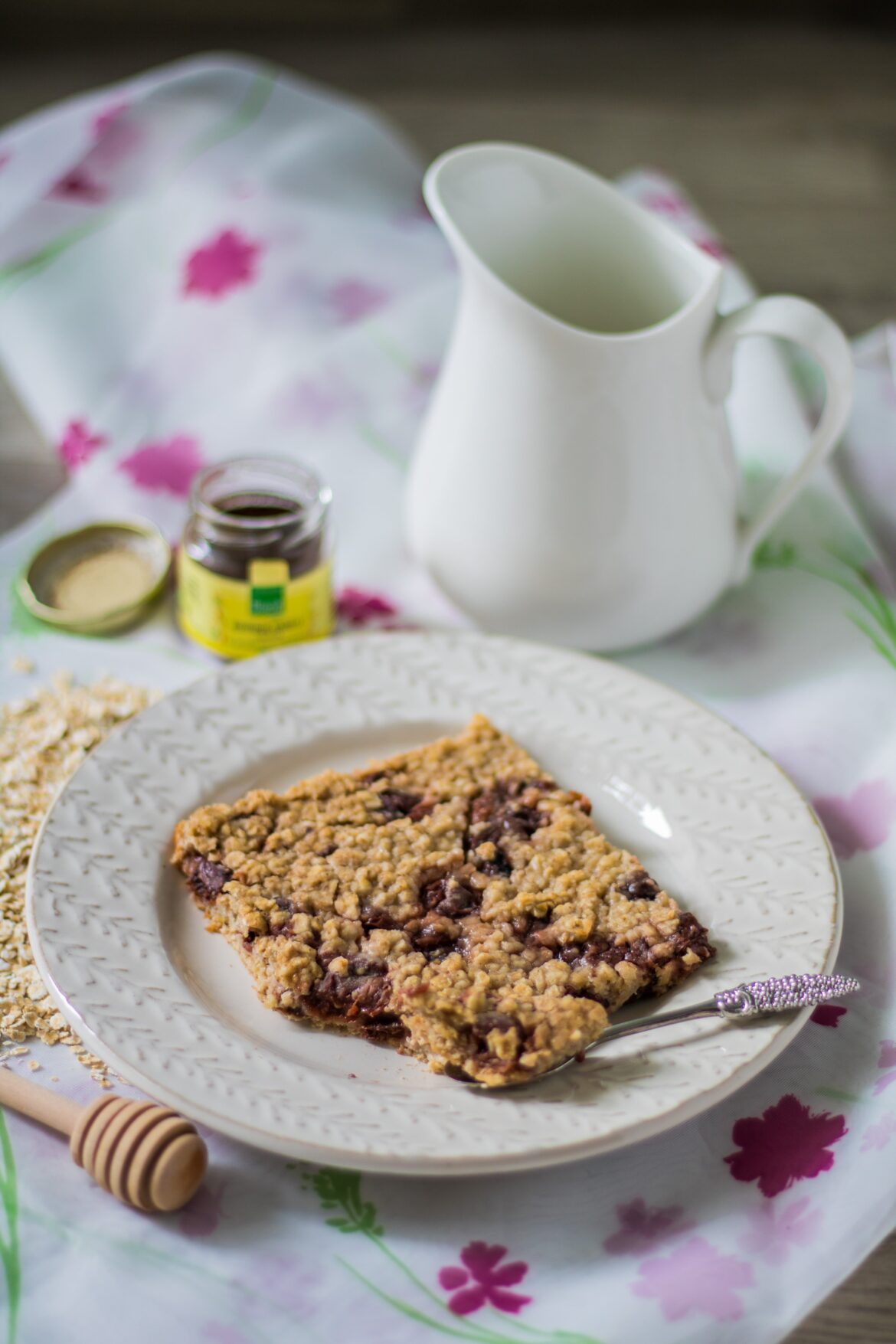 Baked Oatmeal mit Kirschen und Bourbon-Vanille