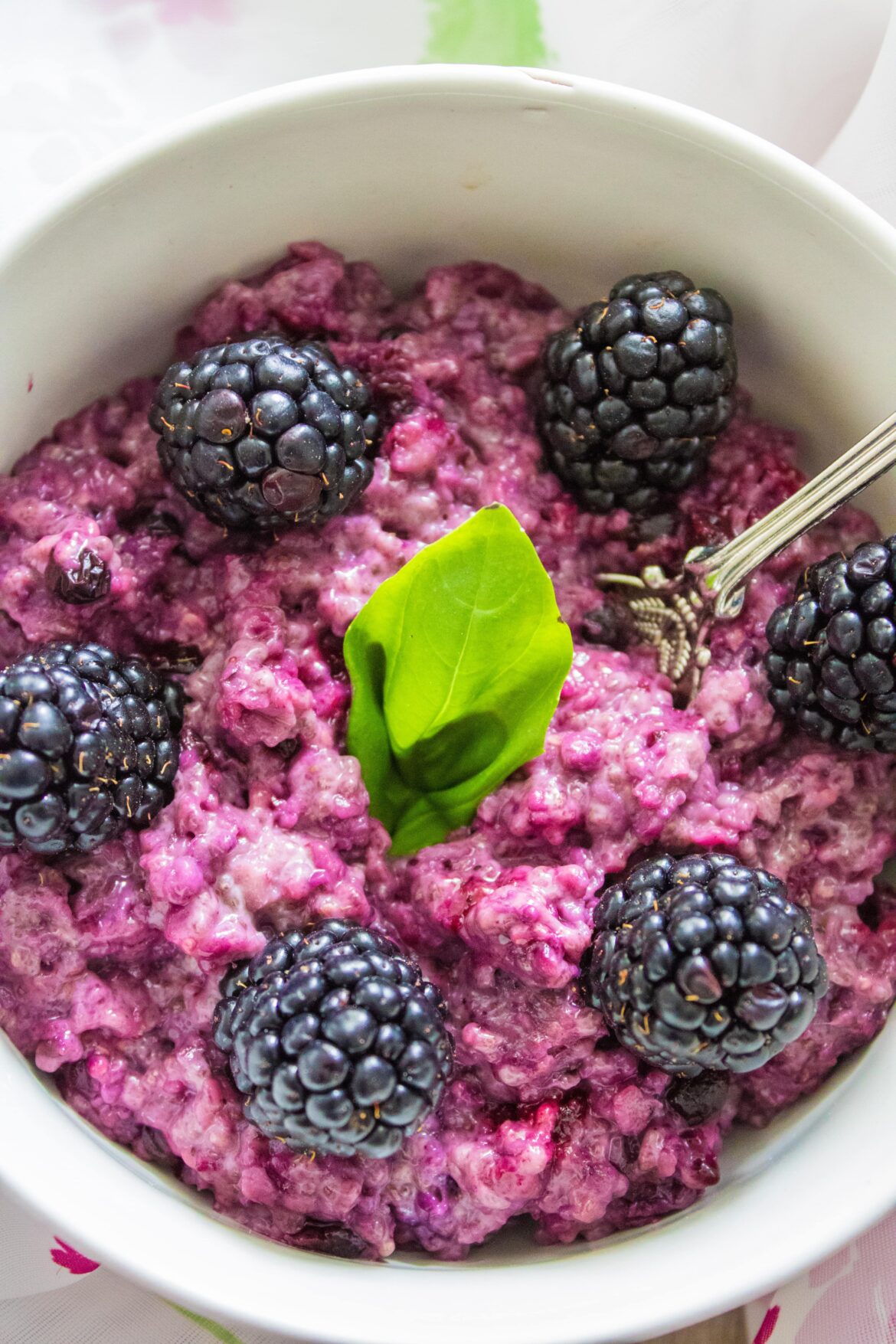 Beeren_Porridge_lila_Haferbrei