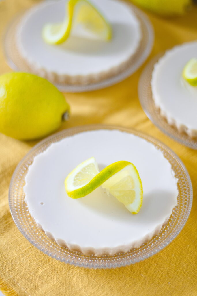 Einfache vegane Zitronen-Tartelettes