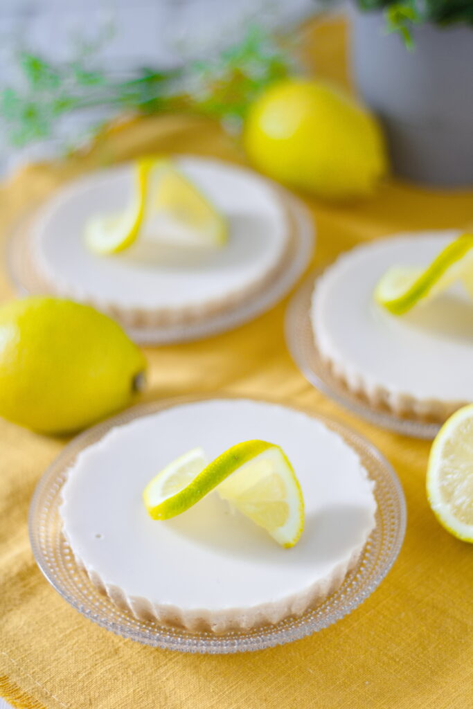 Einfache vegane Zitronen-Tartelettes