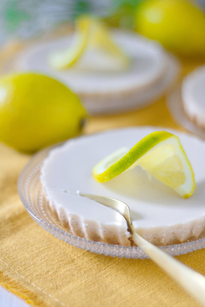 Einfache vegane Zitronen-Tartelettes