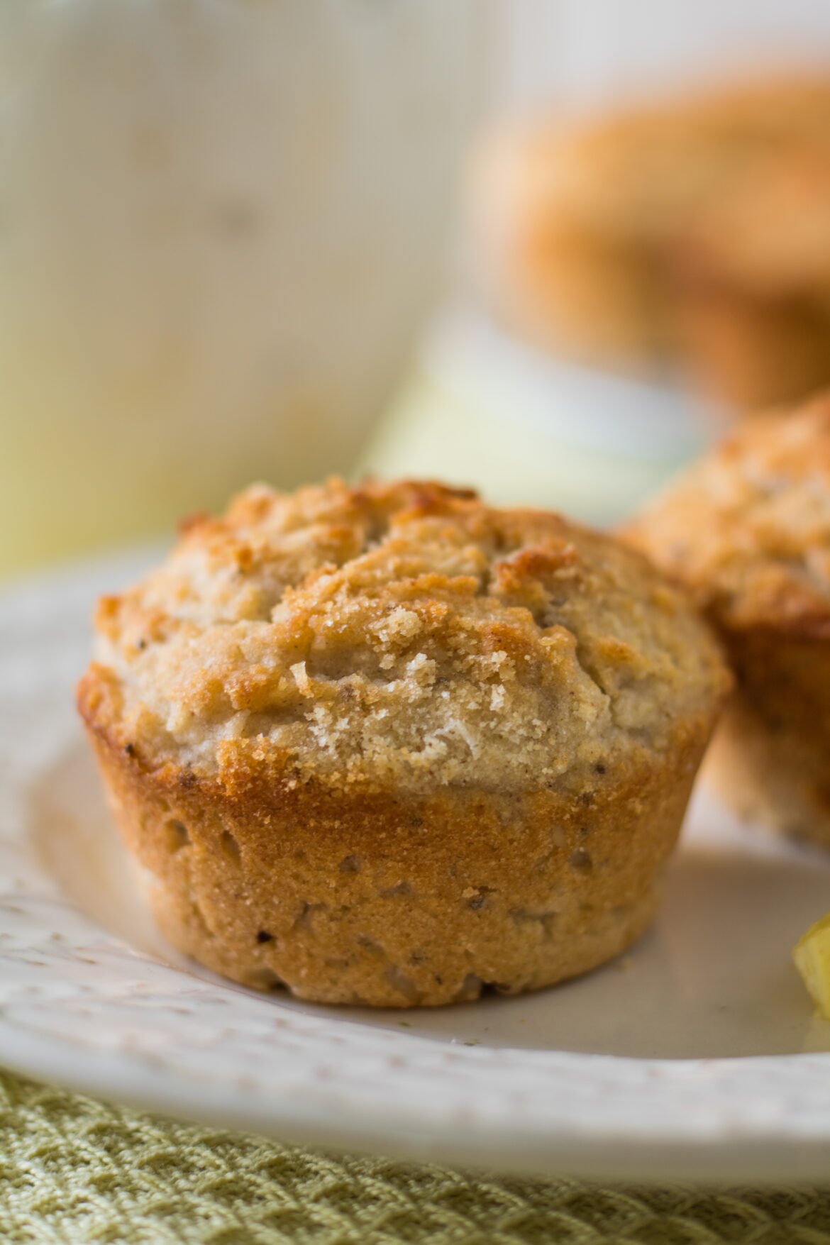 Gesunde glutenfreie und vegane Zitronen-Kokos-Muffins - Aha Foods ...