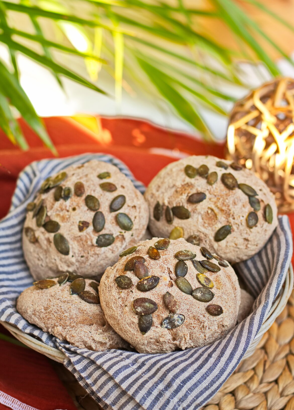 Glutenfreie Vollkornbrötchen mit Braunhirsemehl