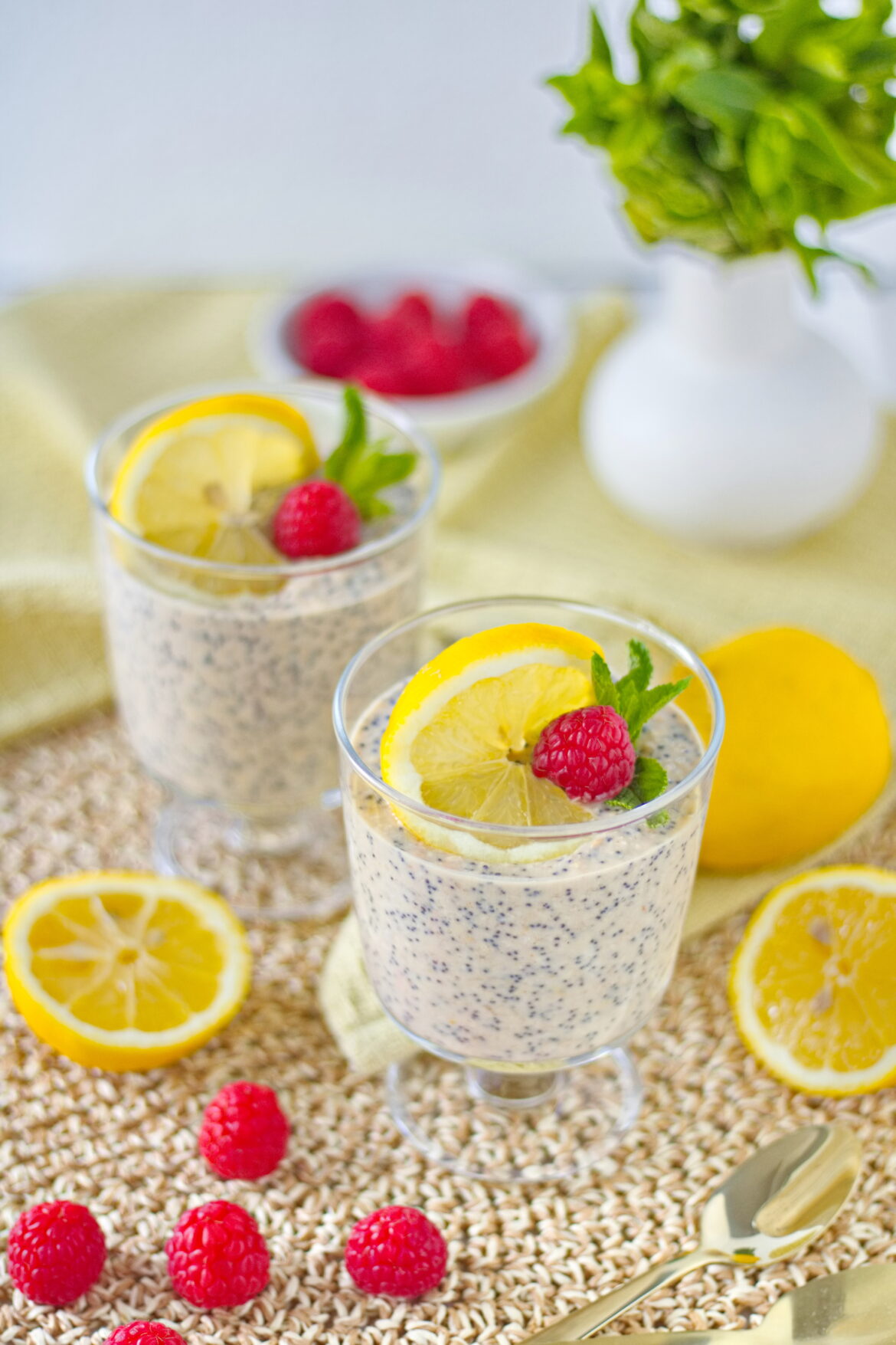 Zitrone-Mohn-Overnight Oats