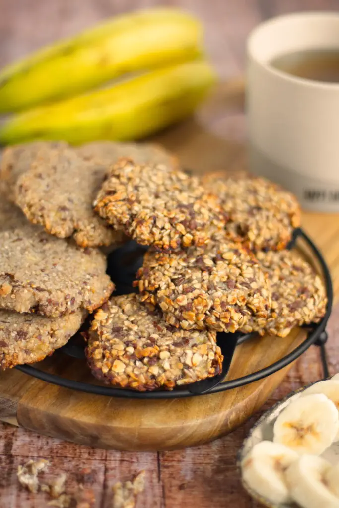 Gesunde Frühstückskekse mit Bananen und Haferflocken