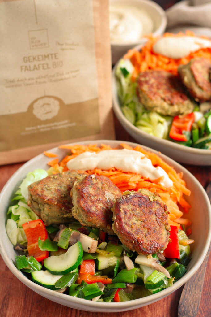 Gesunde Falafel-Bowl